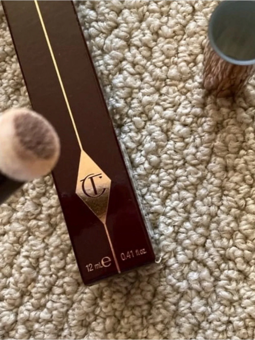 Charlotte Tilbury Hollywood Contour Wand Light to Medium Like New with Box